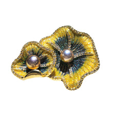 Load image into Gallery viewer, Dual Lotus Flower Brooch